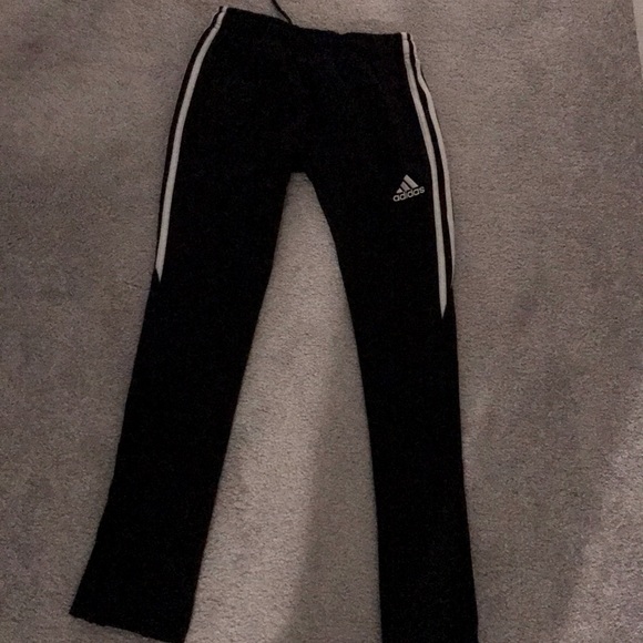 Adidas boys sweatpants - Picture 4 of 4